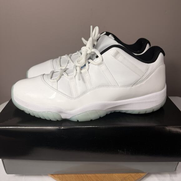 Nike Air Jordan 11 Retro Low White Legend Blue Men Size 14 AV2187-117 OG main image 5